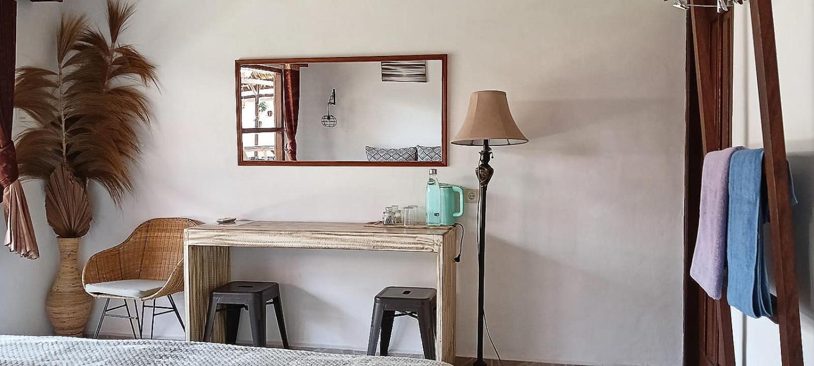 Classico Italiano Bed and Breakfast Gili Air Esterno foto