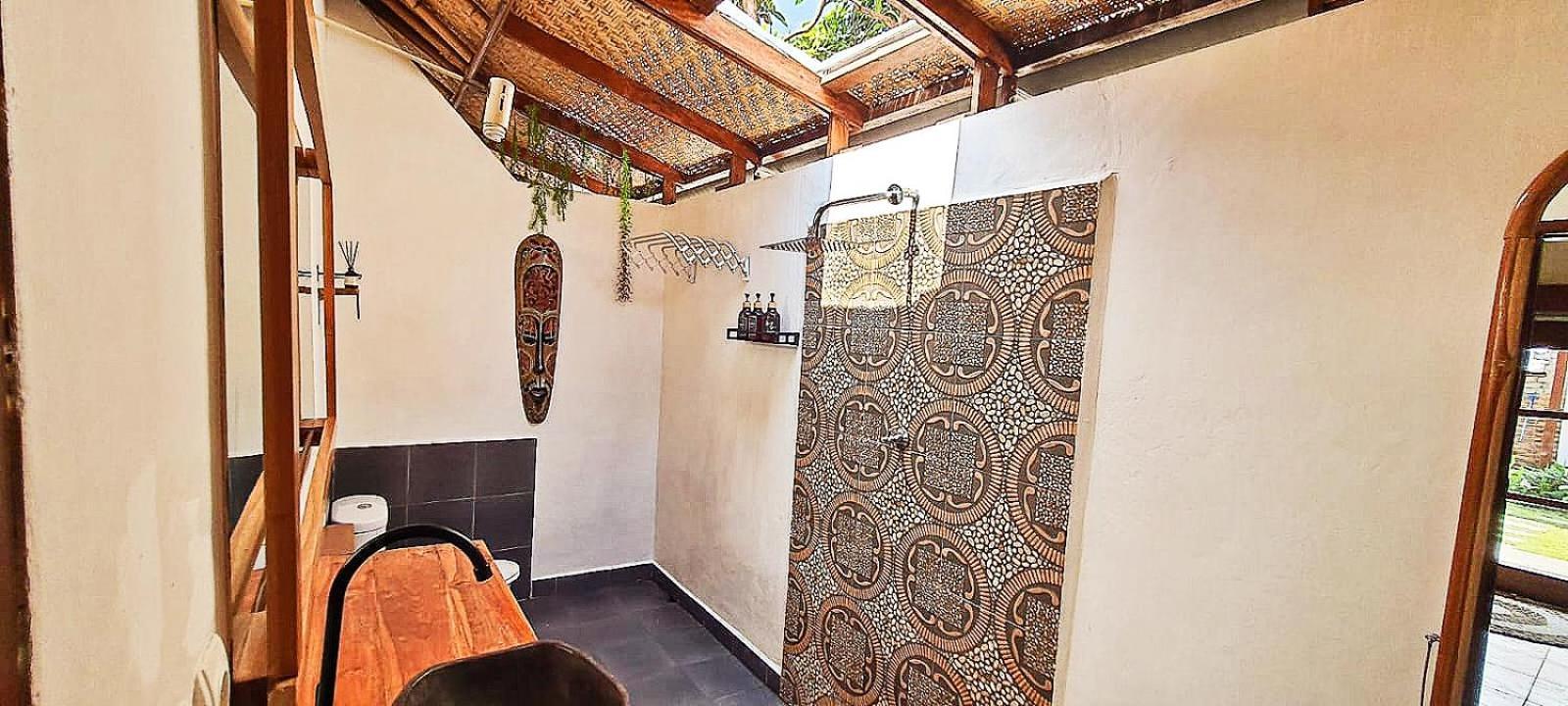 Classico Italiano Bed and Breakfast Gili Air Esterno foto